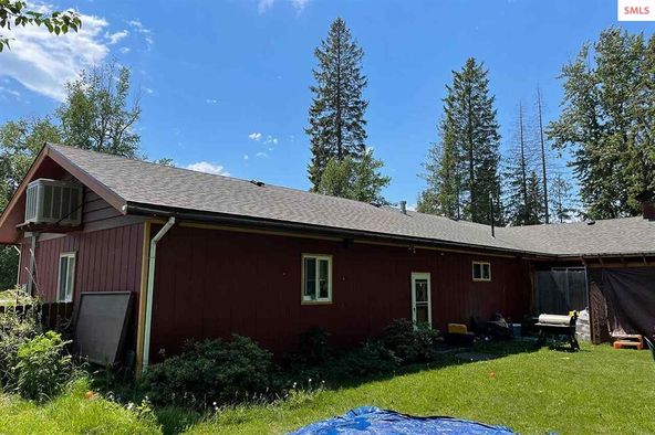Starrs Acreage: 830 Kootenai Cutoff Rd, Sandpoint, ID 83864